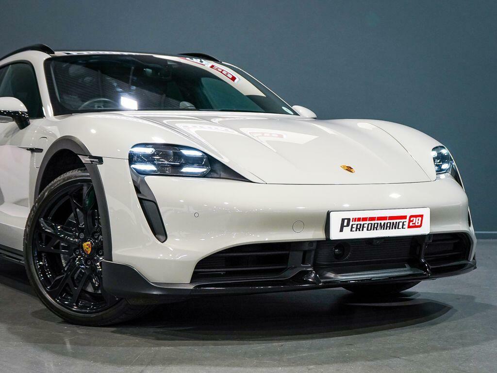 Porsche Taycan 4 Cross Turismo Blue #8