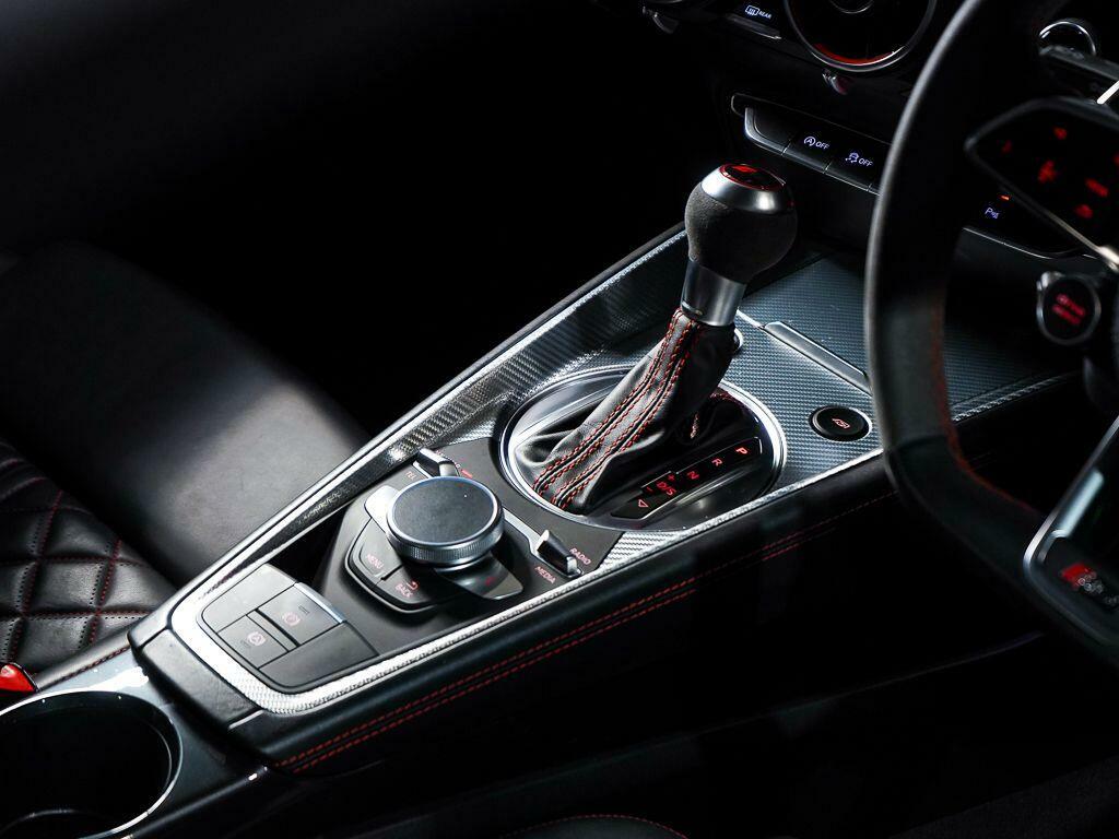 Audi TT RS Audi Tt Rs Coup- 2.5 Tfsi Quattro 400 Ps S Tronic Black #14