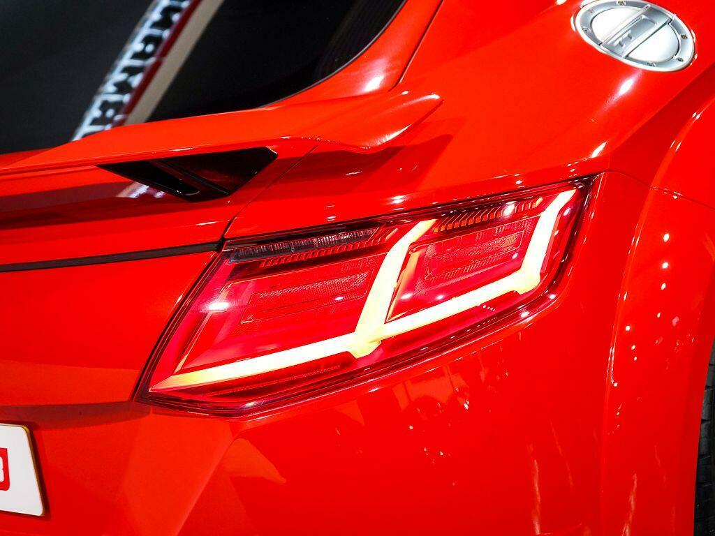 Audi TT RS Audi Tt Rs Coup- 2.5 Tfsi Quattro 400 Ps S Tronic Black #62