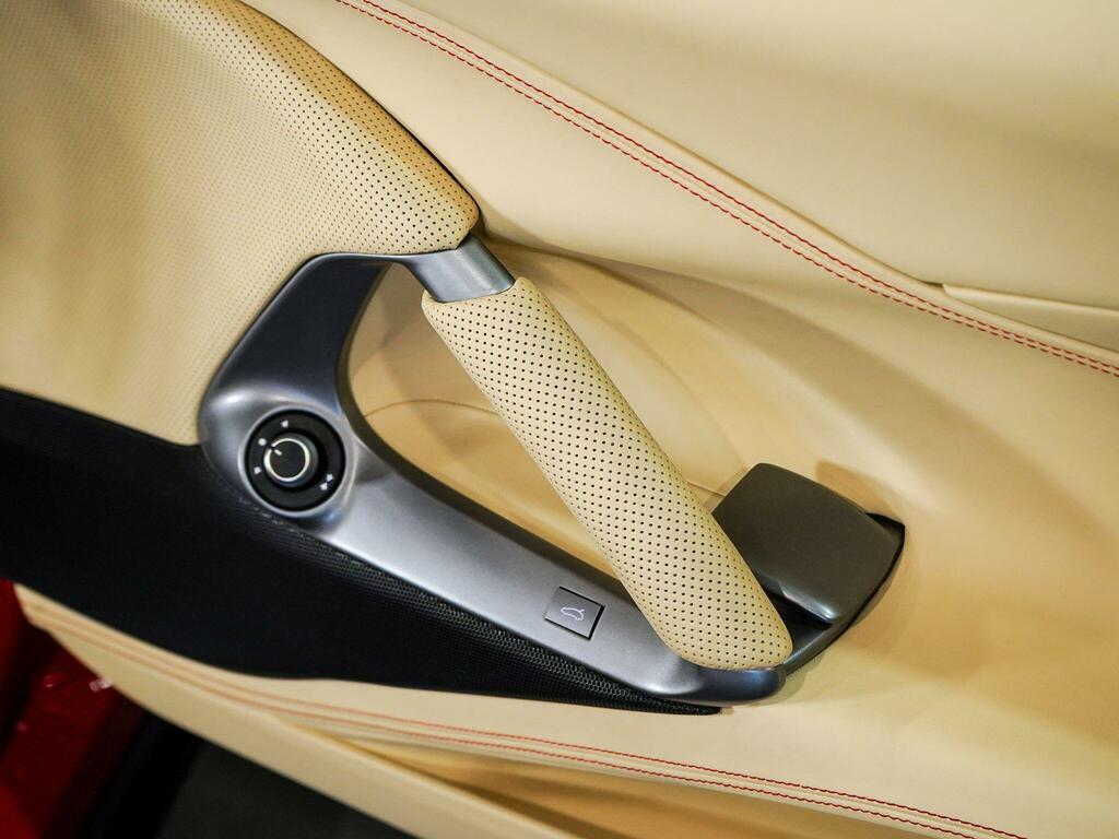 Ferrari 812 Superfast V12 F1 Dct Euro 6  #63