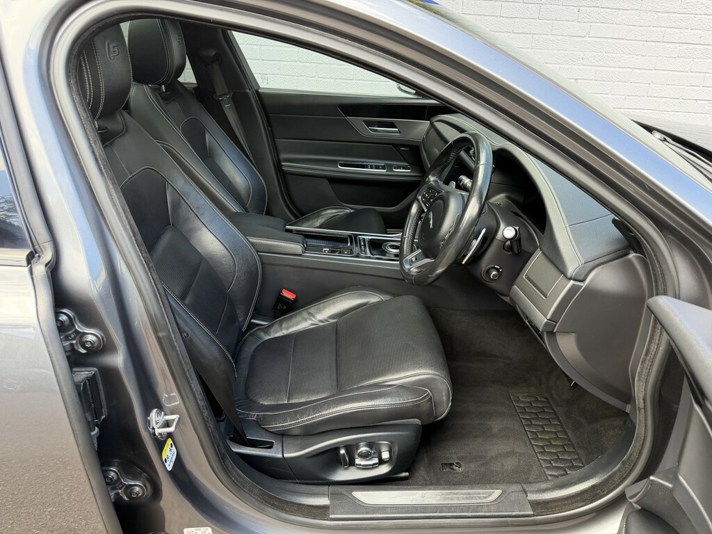 Jaguar XF 3.0 D V6 S Sportbrake Fsh Cambelt Just Done Grey #3