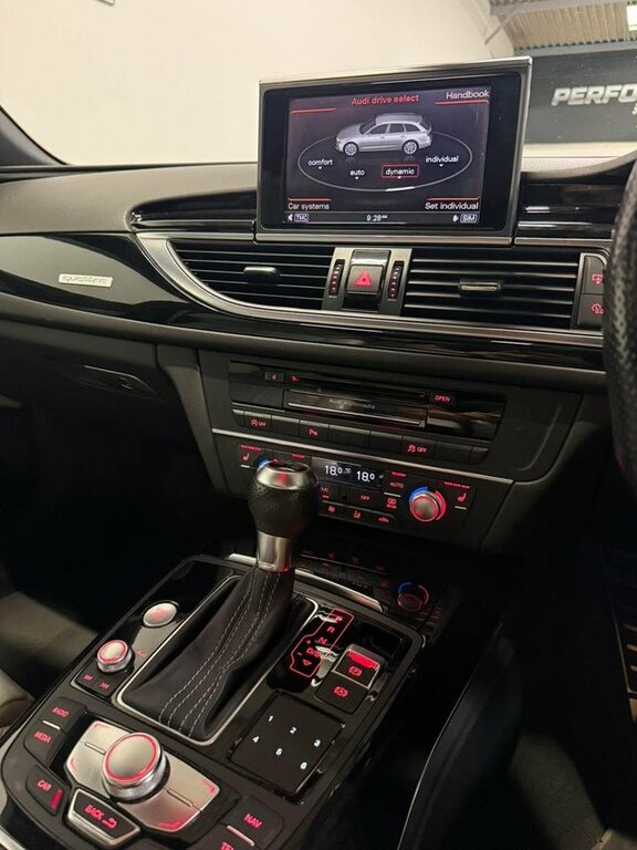 Audi RS6 Avant 4.0T Fsi V8 Bi-turbo Rs6 Quattro Tip Red #55