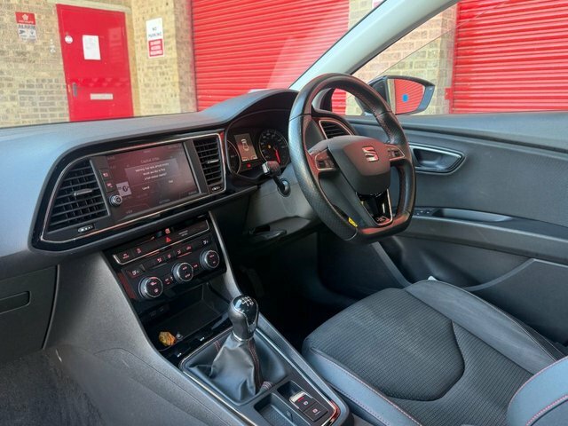Seat Leon Tsi Fr Technology Hatchback Purple #4
