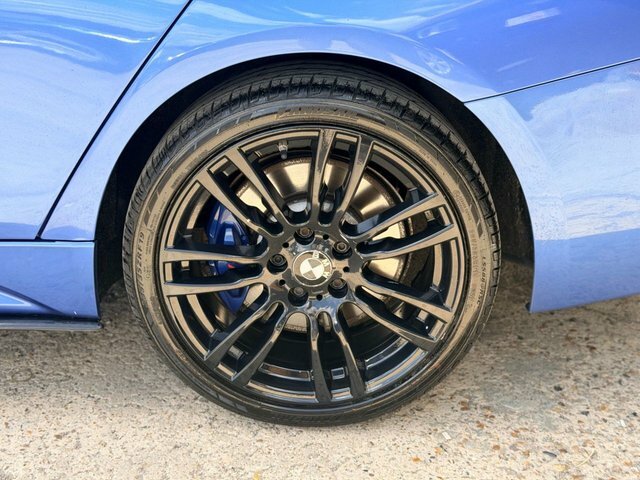 BMW 3 Series 320D Xdrive M Sport Touring Blue #12