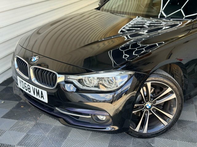 BMW 3 Series 2018 1.5 318I Sport Saloon Euro Black #6