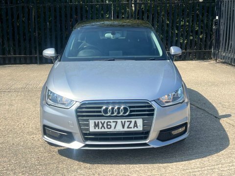 Audi A1 1.0 A1 Sportback MX67VZA Silver #2