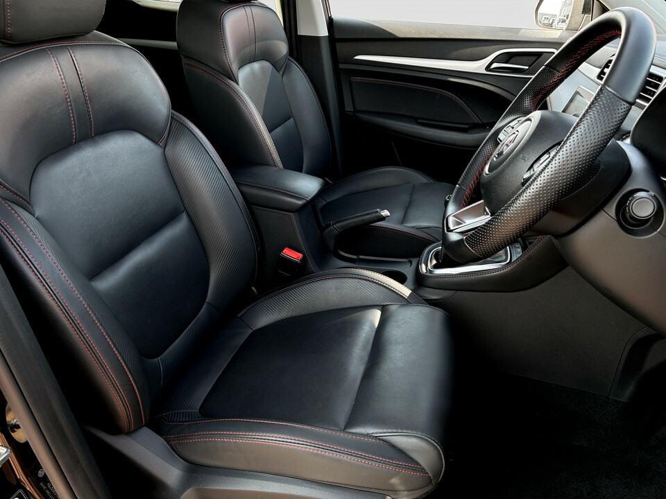 MG ZS 1.0T Gdi Exclusive Black