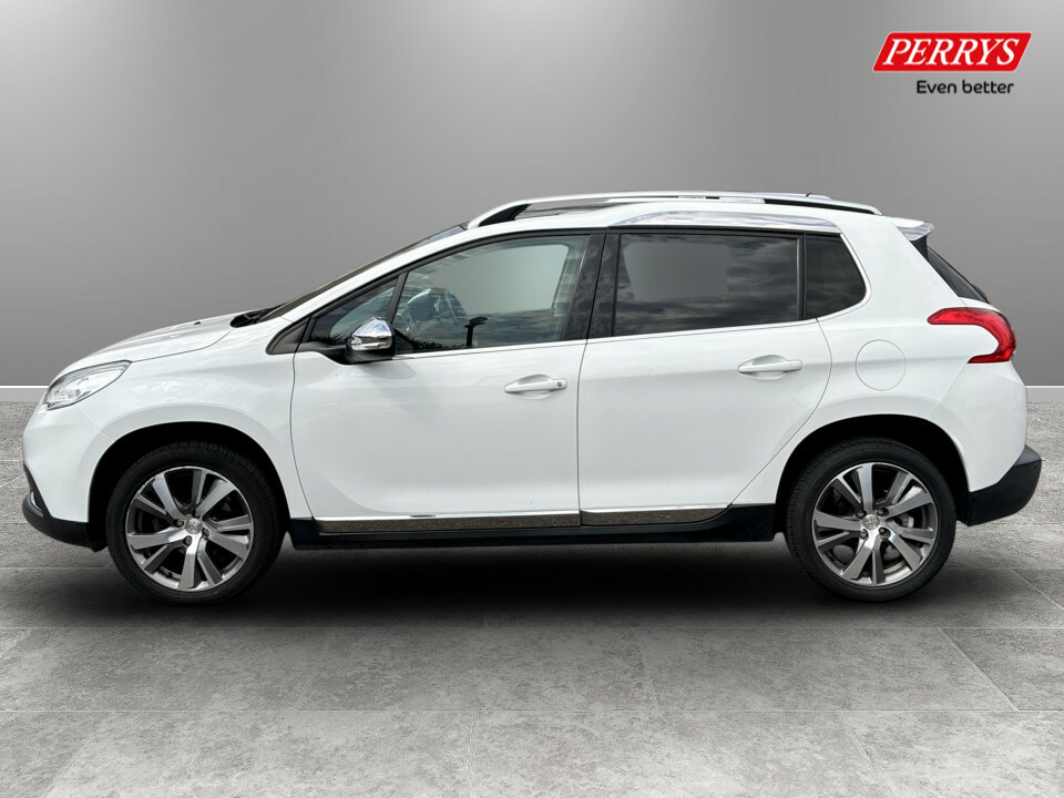 Peugeot 2008 1.2 Puretech 110 Feline Mistral GF16NGG White #4