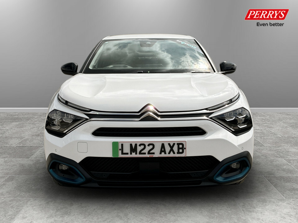 Citroen e-C4 100Kw Shine Plus 50Kwh White #2