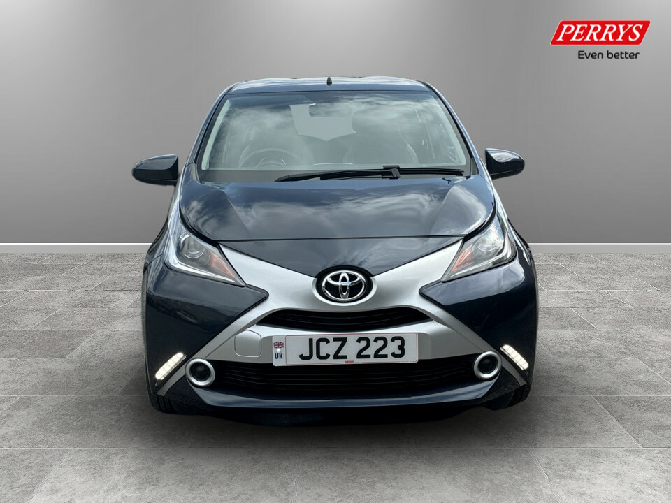 Toyota Aygo 1.0 Vvt-i X-play X-shift Blue #2