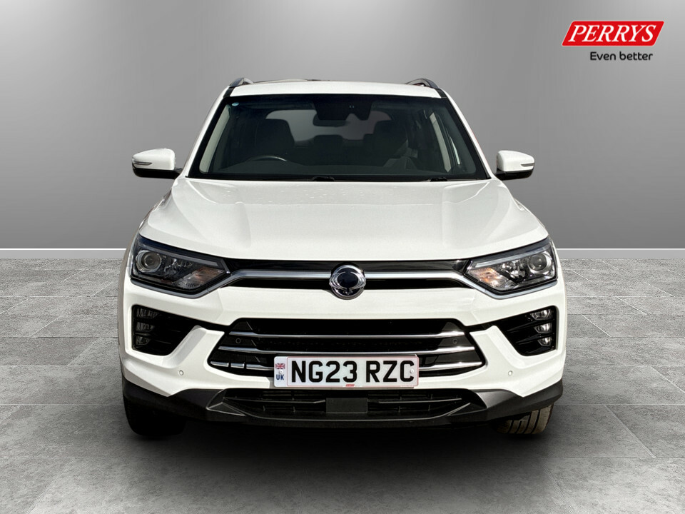 SsangYong Korando 1.5 Ventura White #2