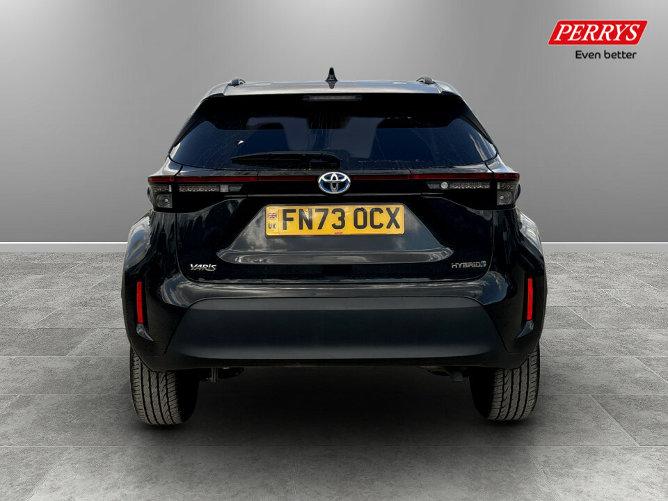 Toyota Yaris Cross 1.5 Hybrid Design Cvt FN73OCX Black #6