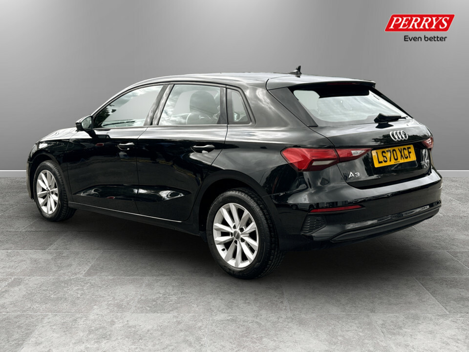 Audi A3 30 Tfsi Technik Black #5