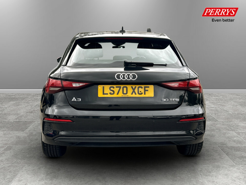 Audi A3 30 Tfsi Technik Black #6