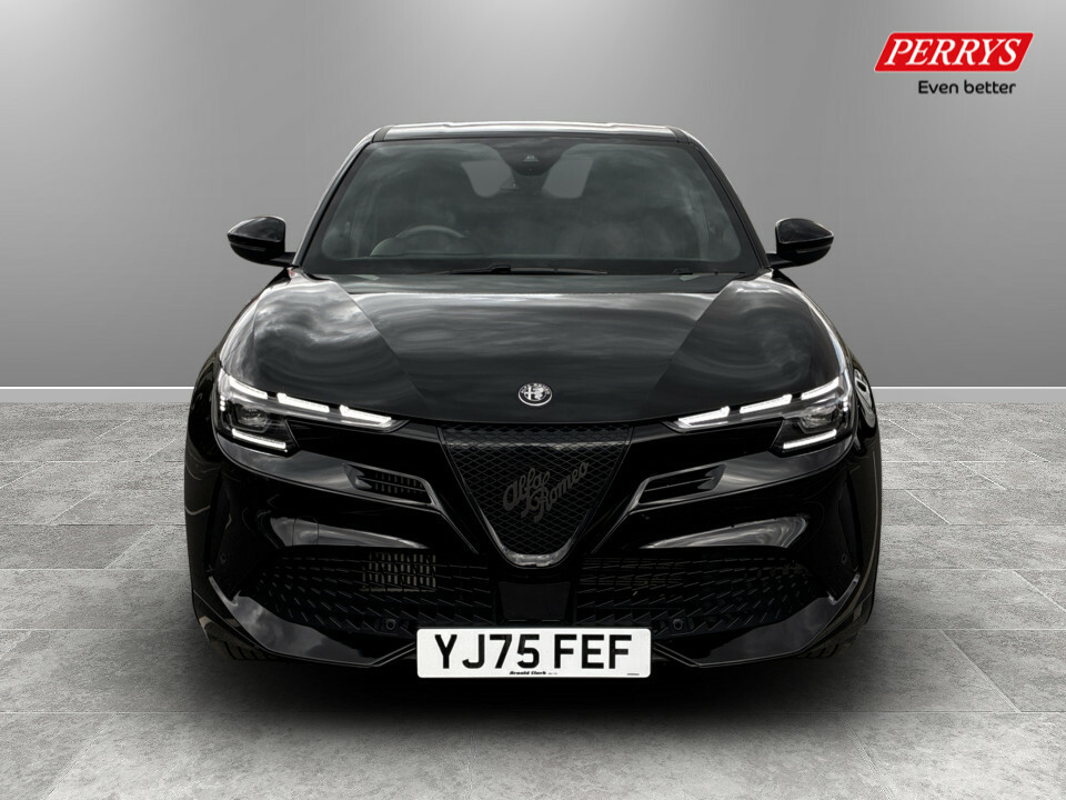Alfa Romeo Junior 1.2 Turbo Ibrida Technologypremium Black #2