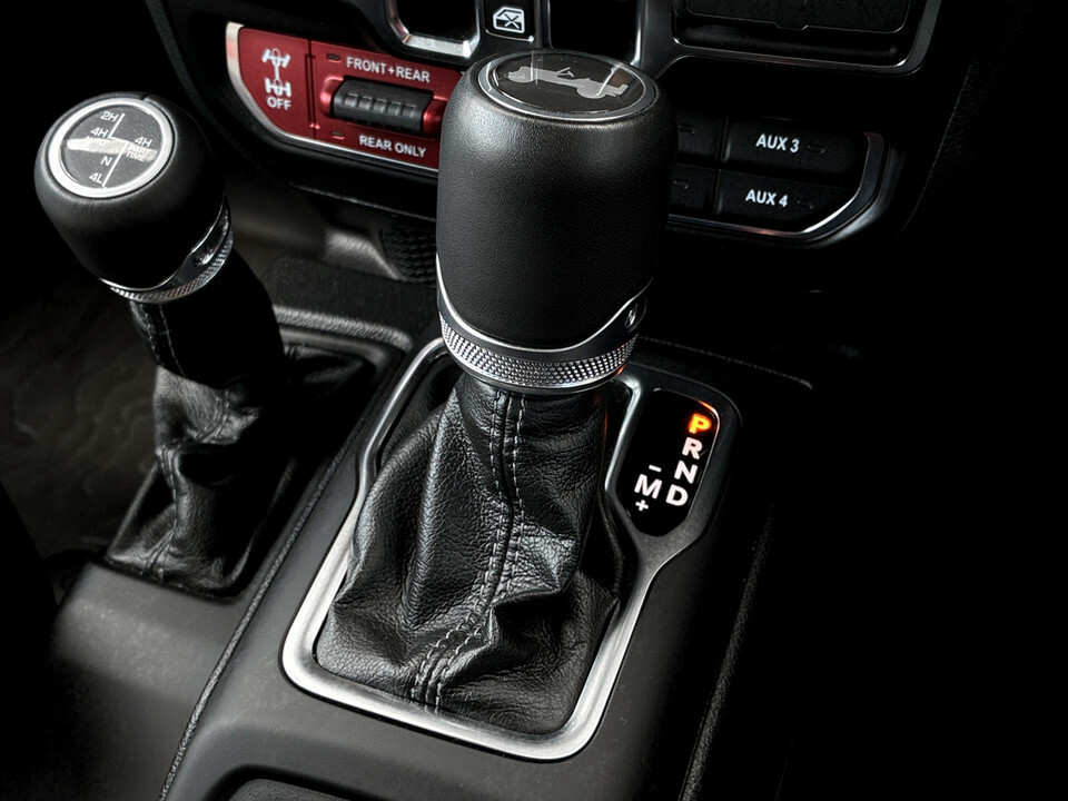 Jeep Wrangler Wrangler Sahara Unlimited Edition Black #21