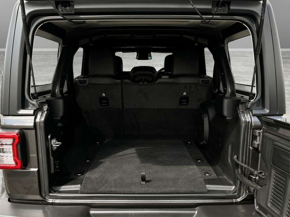 Jeep Wrangler Wrangler Sahara Unlimited Edition Black #12