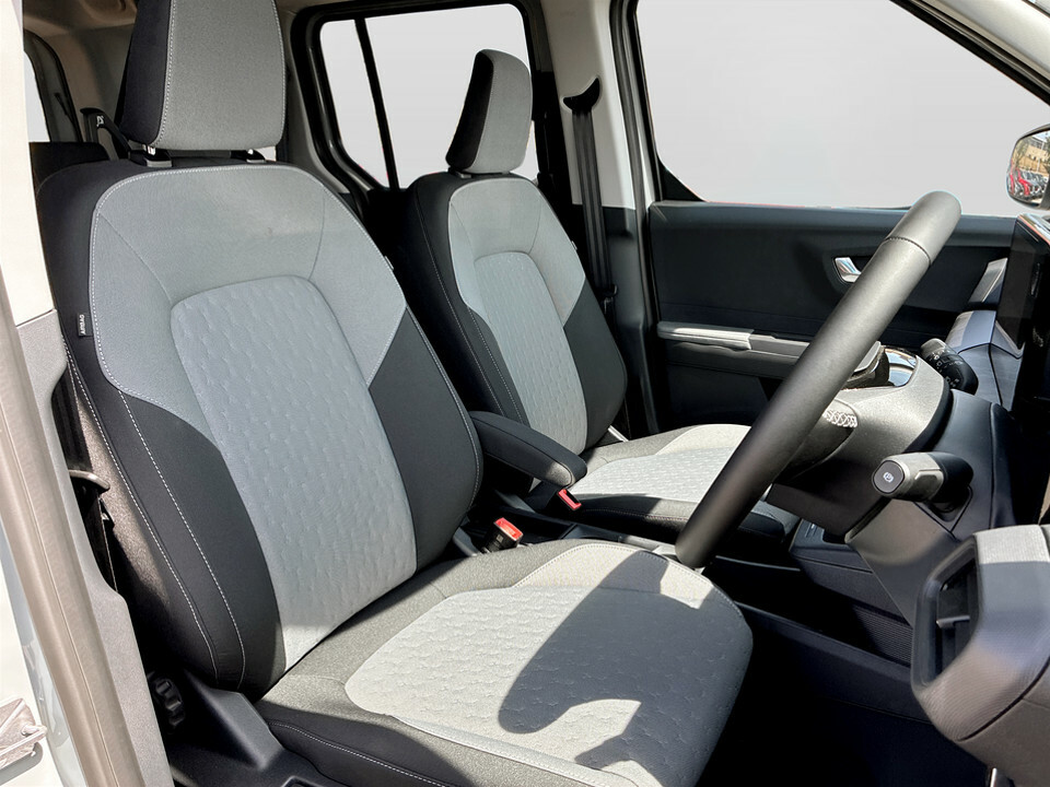 Ford Tourneo Courier 1.0 Ecoboost Active Euro 6 Ss Grey #24