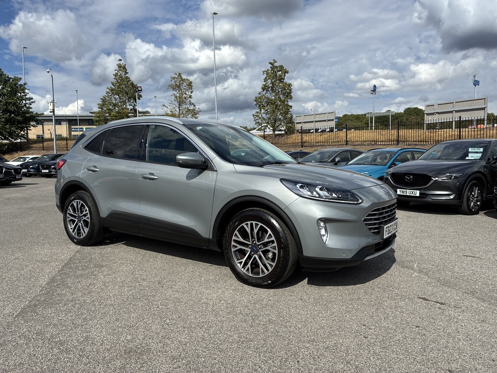 Ford Kuga 1.5 Ecoboost 150 Titanium Edition Silver