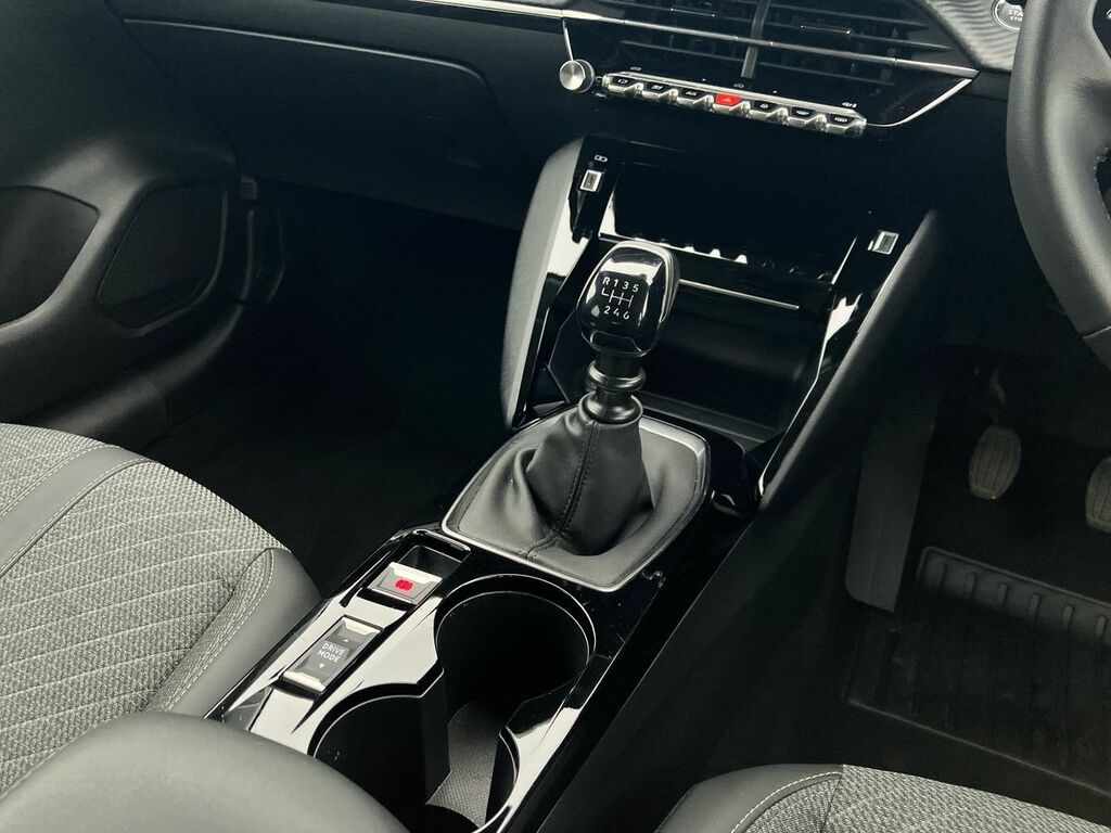 Peugeot 208 208 Allure Puretech Mhev Grey #17