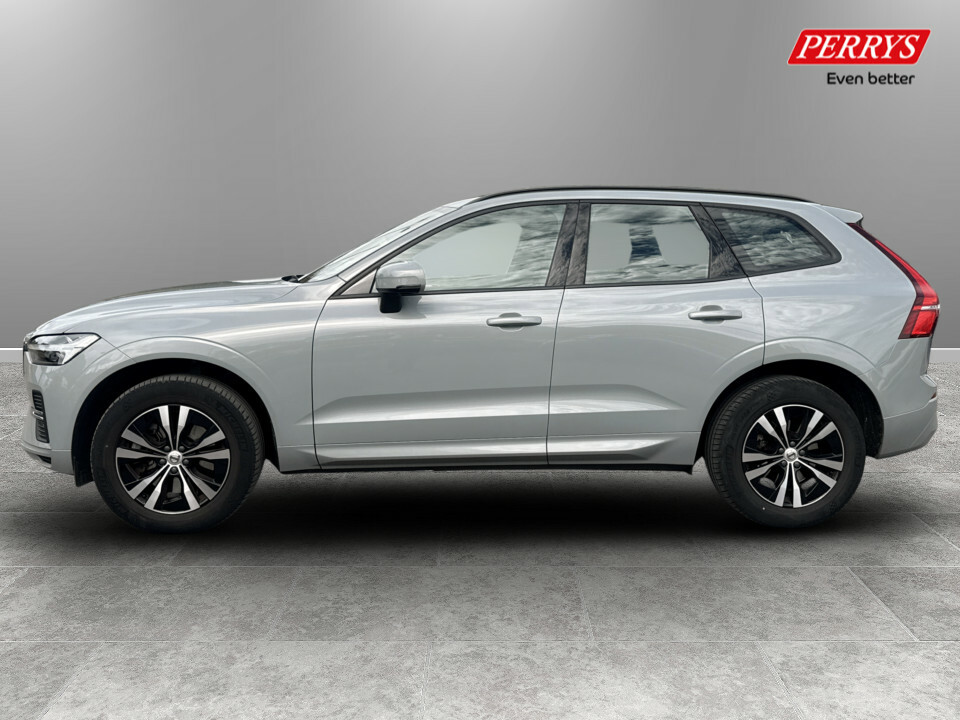 Volvo XC60 2.0 B5p Core Awd Geartronic Grey #4