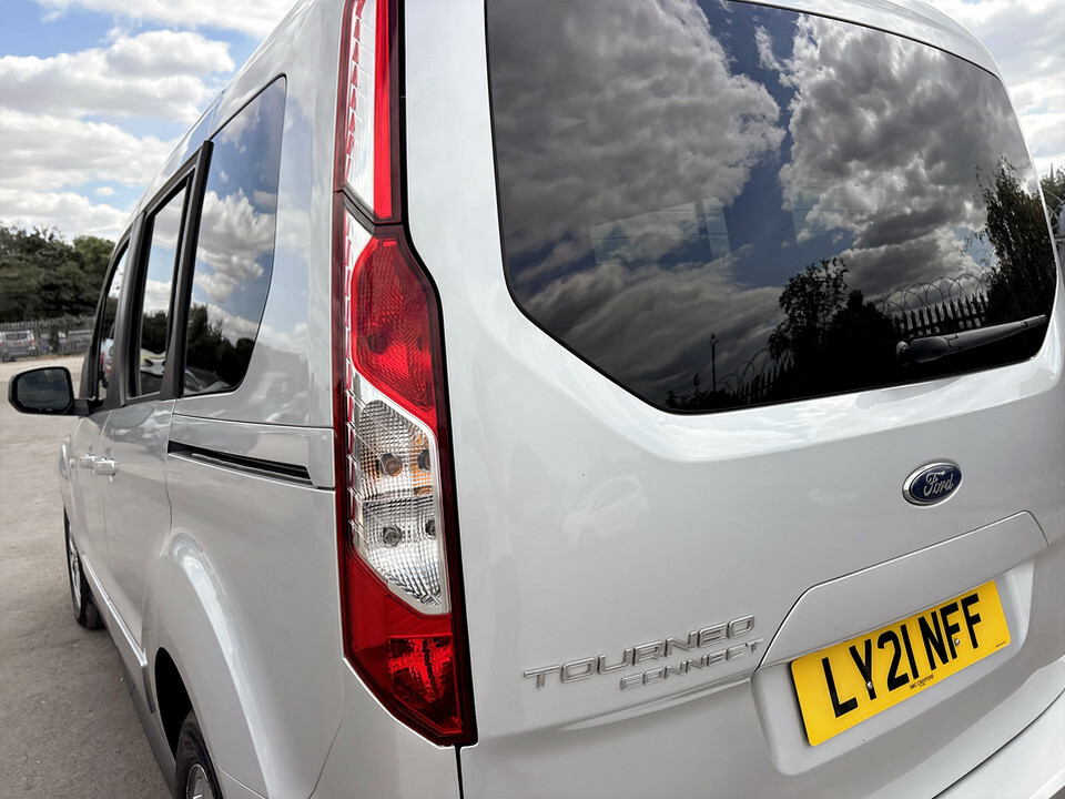 Ford Tourneo Connect Tourneo Connect Titanium Tdci Silver #12