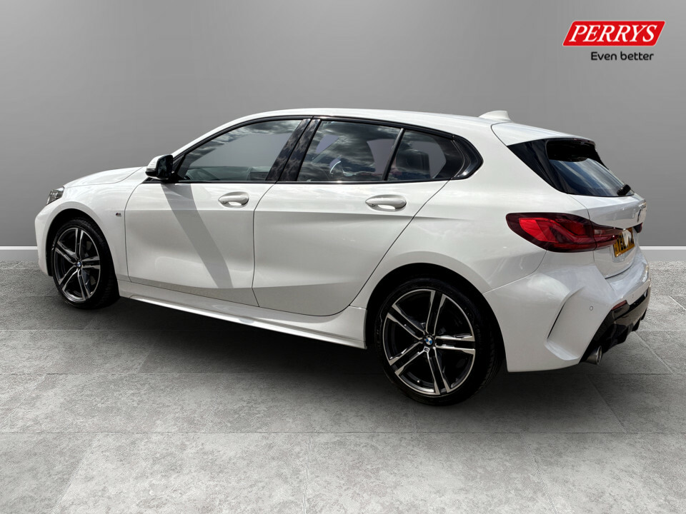 BMW 1 Series 118I 136 M Sport Live Cockpit Professional White #5