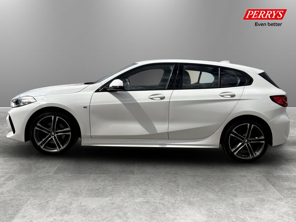 BMW 1 Series 118I 136 M Sport Live Cockpit Professional White #4