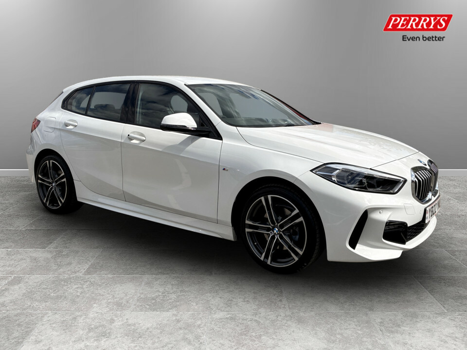 BMW 1 Series 118I 136 M Sport Live Cockpit Professional White