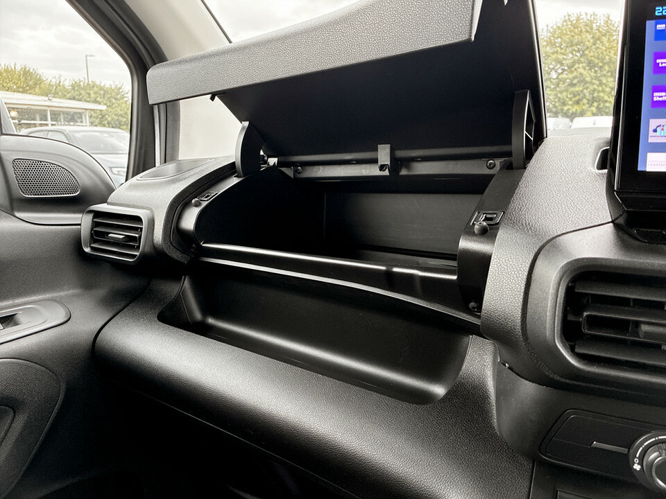 Citroen Berlingo 1.5 Bluehdi 650Kg Enterprise Ed 100Ps 6 Spd Ss Grey #33