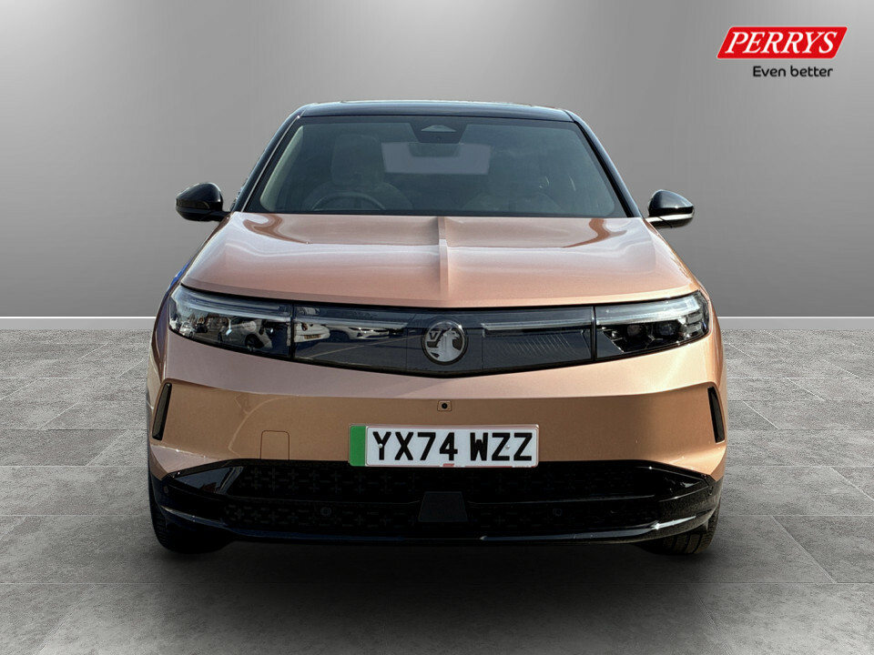 Vauxhall Grandland 157Kw Ultimate 73Kwh Panoramic Roof YX74WZZ Gold #2