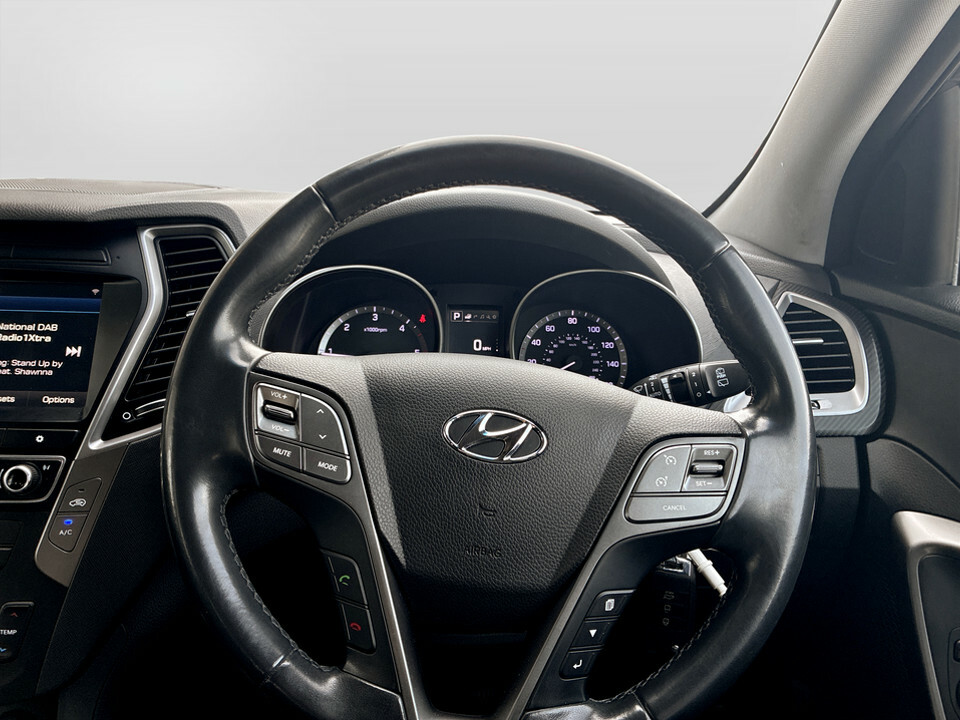 Hyundai Santa Fe 2.2 Crdi 200Ps 4Wd Premiumblue 5Seats Black #16