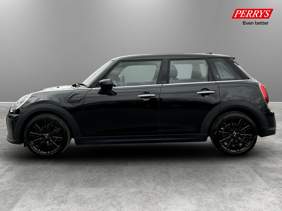 Mini Hatch 1.5 Cooper Exclusive Premium HJ23PMO Black #4