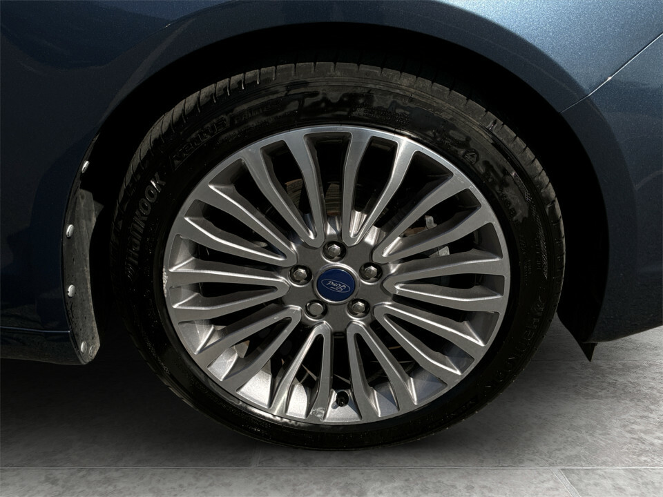 Ford Mondeo 2.0 Tivct Titanium Edition Saloon Hybri Black #9