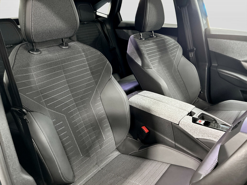 Peugeot 3008 Petrol Black #48