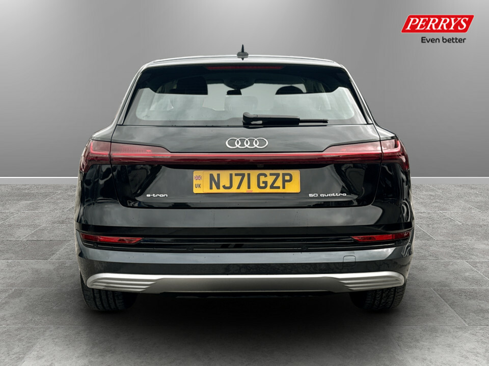 Audi E-tron 230Kw 50 Quattro 71Kwh Technik NJ71GZP Black #6