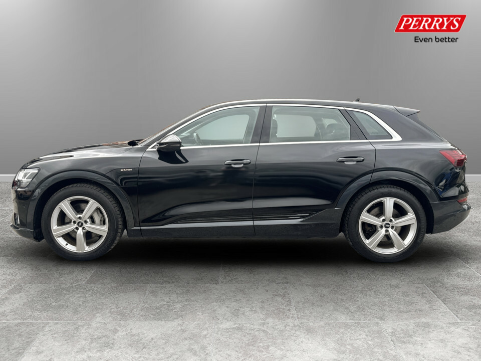 Audi E-tron 230Kw 50 Quattro 71Kwh Technik NJ71GZP Black #4