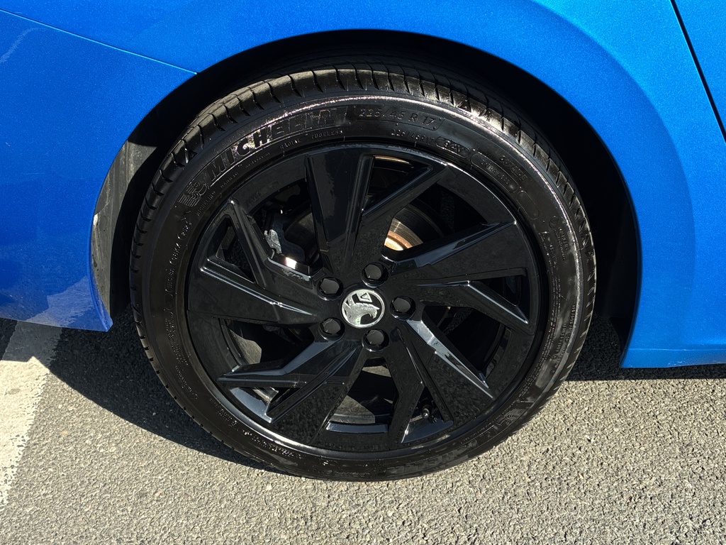 Vauxhall Astra 1.2 Turbo 130 Gs Sports Tourer Black #8