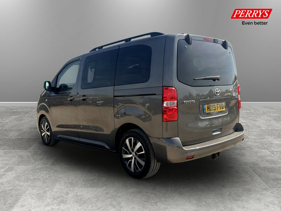Toyota Proace Verso 2.0D Family Compact Grey #5
