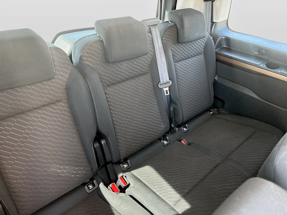 Toyota Proace Verso 2.0D Shuttle Long Mpv Lwb Euro 6 White #18