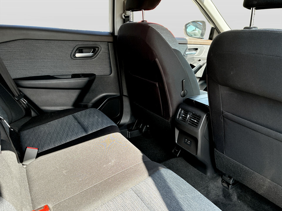 Nissan X-Trail 1.5 E-power E-4orce 213 N-trek 7 Seat S Silver #14