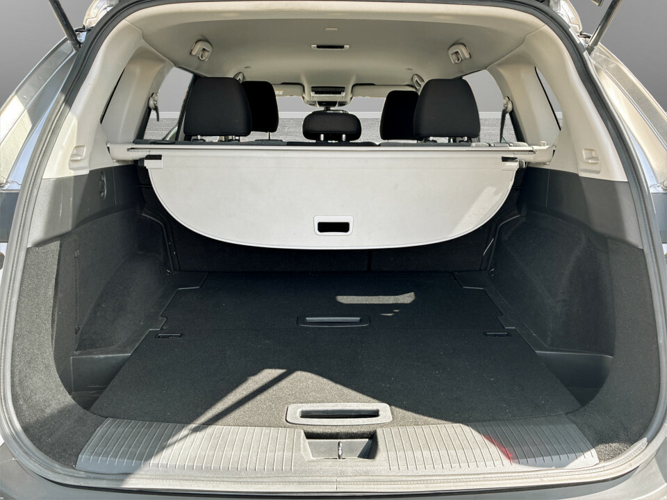 Nissan X-Trail 1.5 E-power E-4orce 213 N-trek 7 Seat S Silver #12