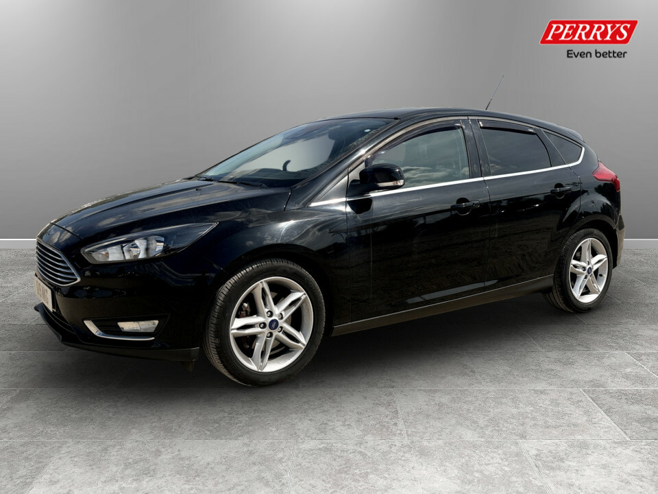 Ford Focus 1.5 Ecoboost Titanium Black #3