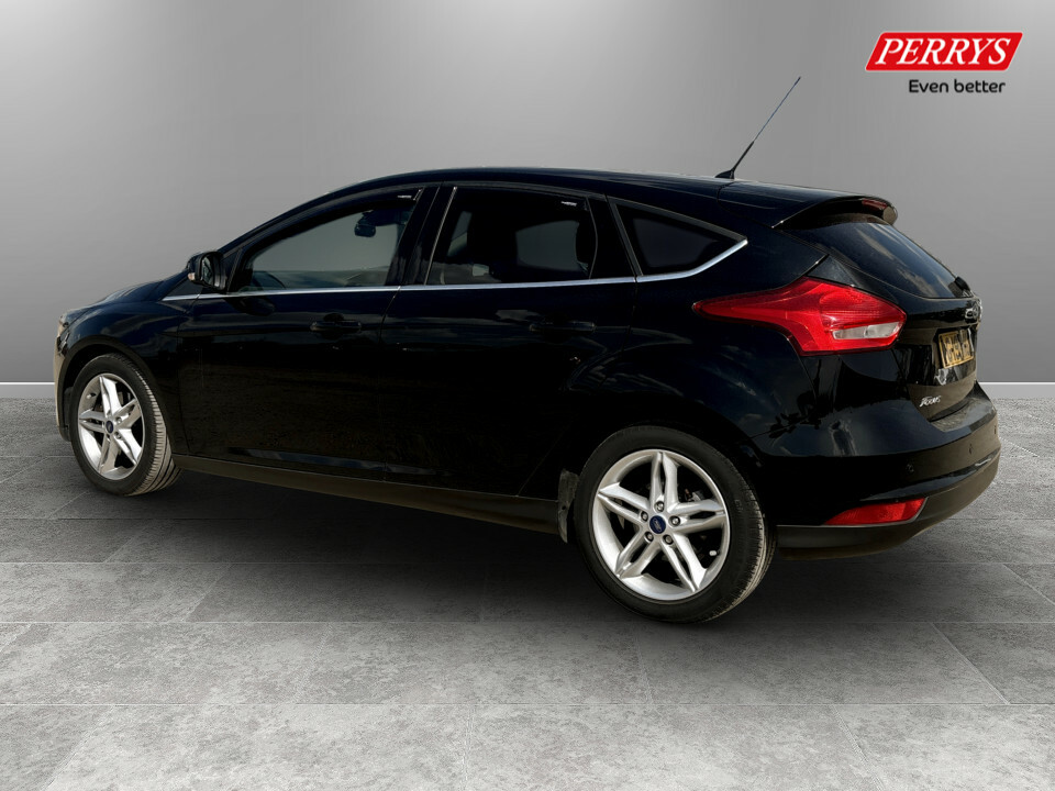Ford Focus 1.5 Ecoboost Titanium Black #5