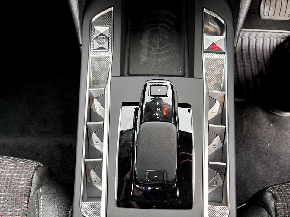 DS DS 3 1.2 Hybrid 145 Pallas E-dsc Grey #26