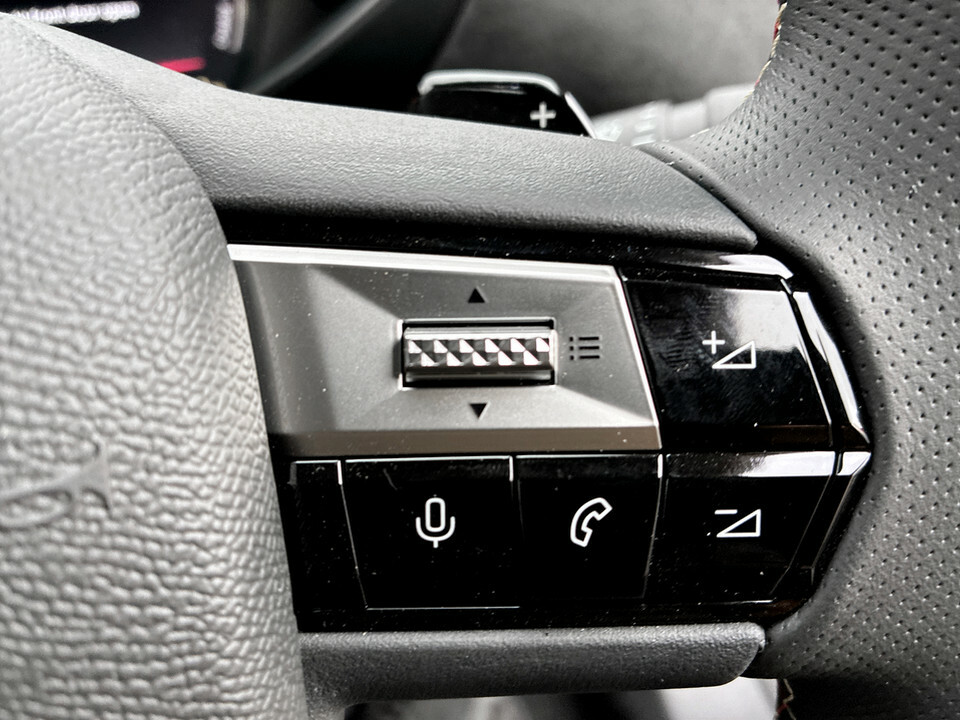DS DS 3 1.2 Hybrid 145 Pallas E-dsc Grey #29