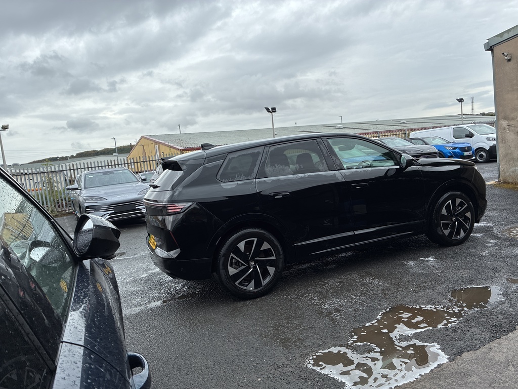 Vauxhall Grandland 157Kw Gs 73Kwh Black #5