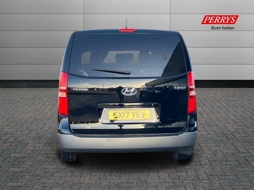 Hyundai I800 Crdi Se Black #5