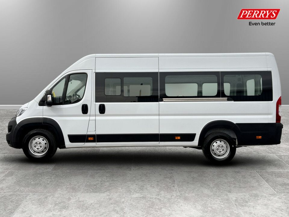 Vauxhall Movano 2.2 Turbo D 165Ps H2 Window Van Prime White #4