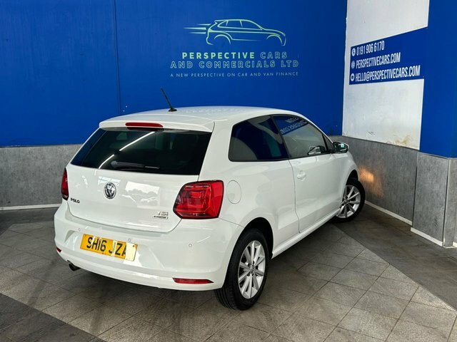 Volkswagen Polo 1.2 Tsi Bluemotion Tech Match Hatchback SH16JZA White #3